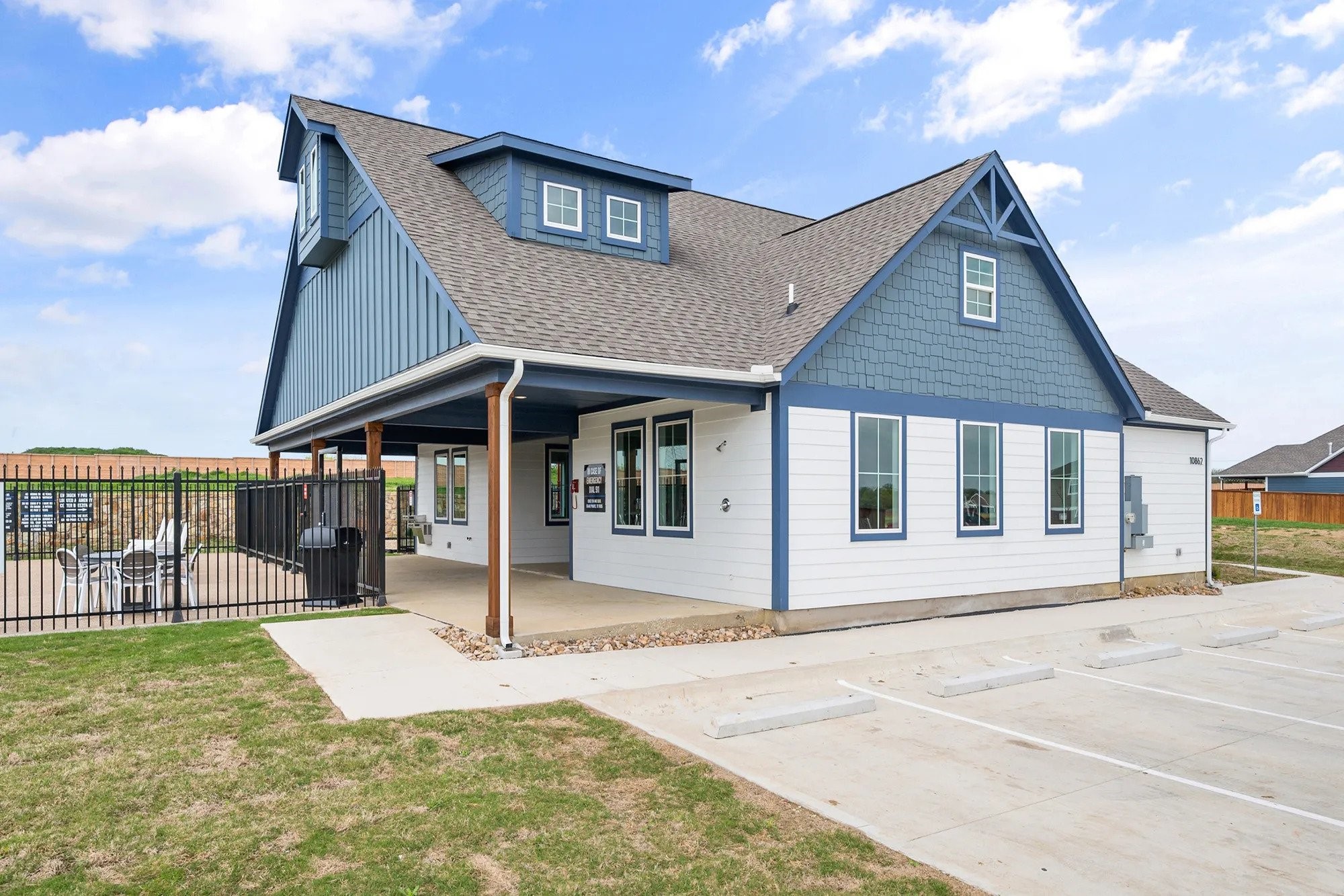3526 Randall Terrace Grand Prairie TX 76065