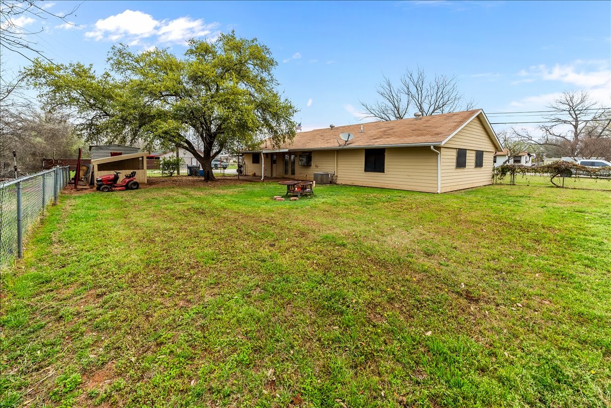600 S Colorado Street Whitney TX 76692