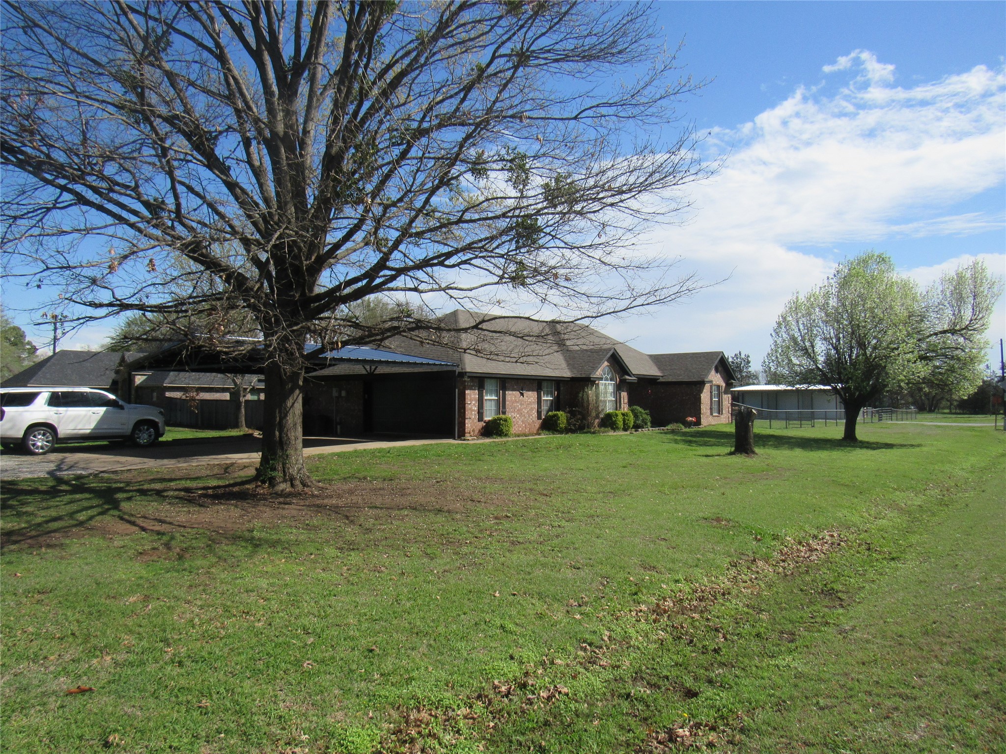 4019 E Fm 120 Denison TX 75021