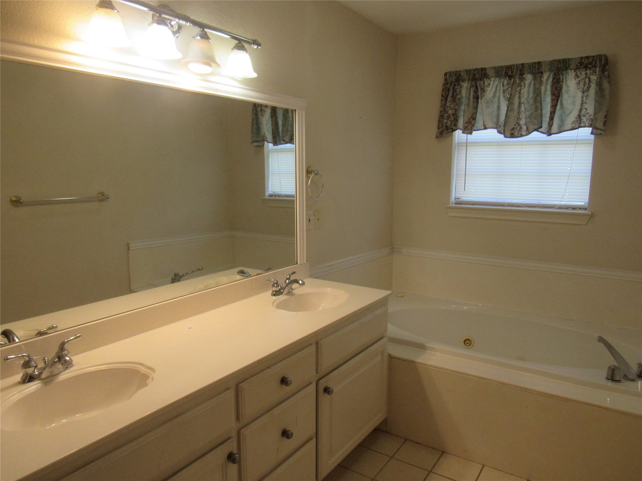 4019 E Fm 120 Denison TX 75021