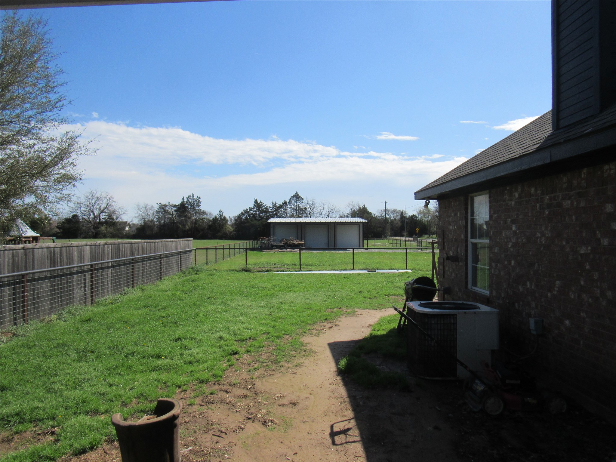 4019 E Fm 120 Denison TX 75021