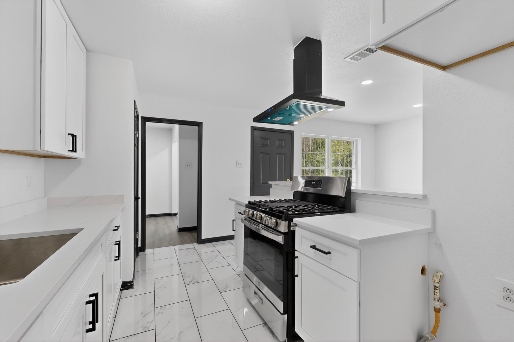 301 Stoneport Drive Dallas TX 75217