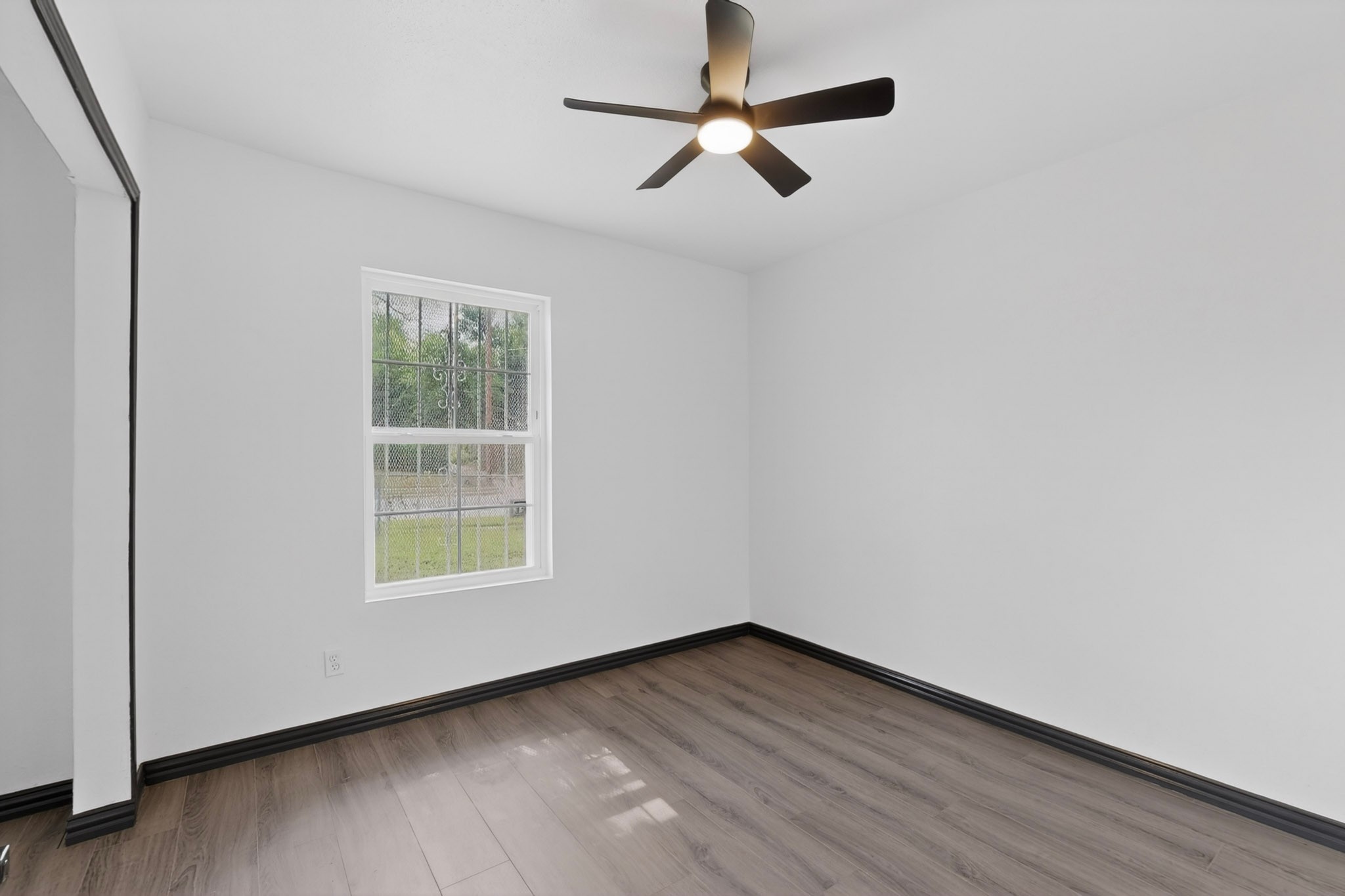 301 Stoneport Drive Dallas TX 75217