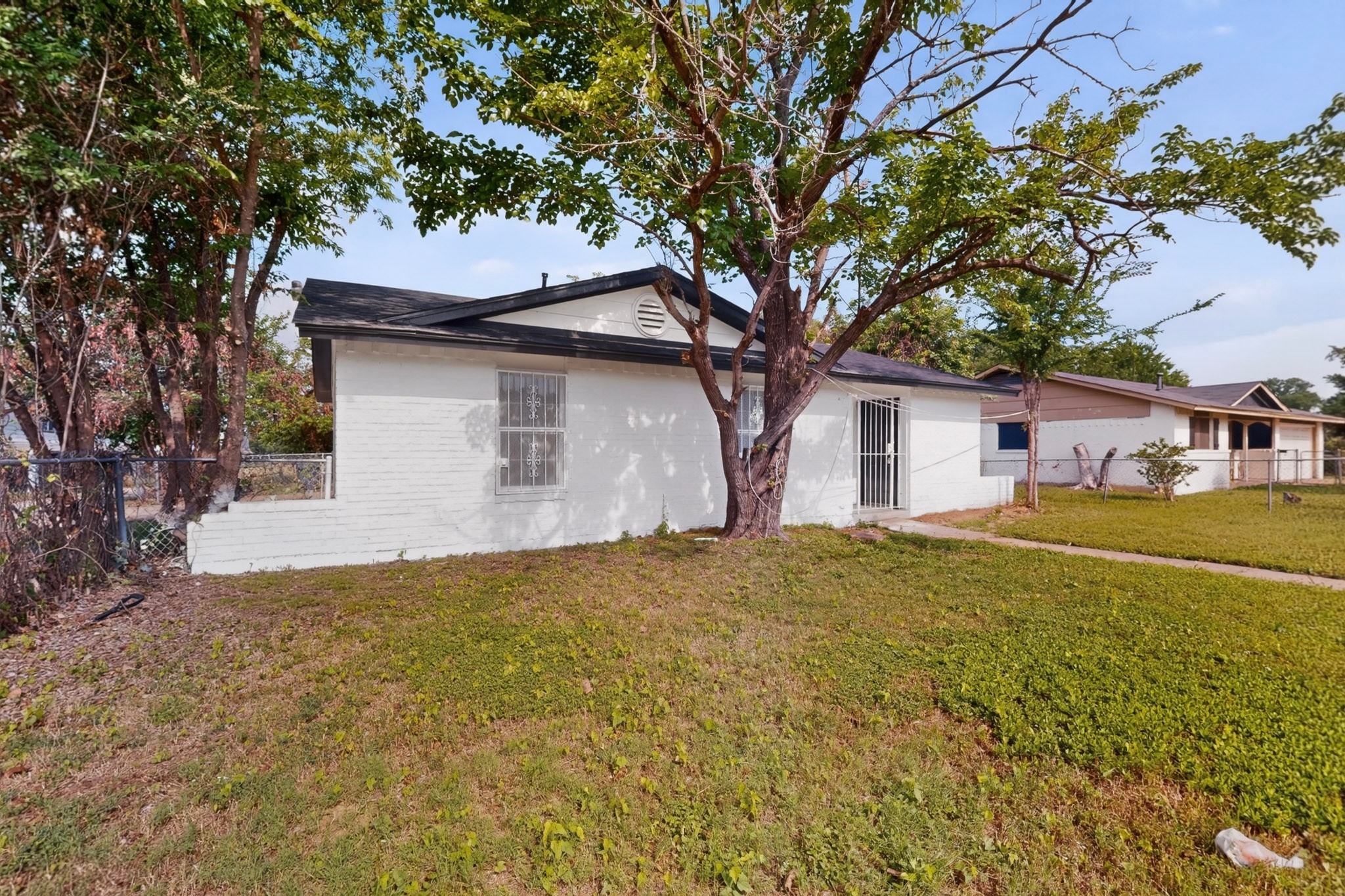 301 Stoneport Drive Dallas TX 75217