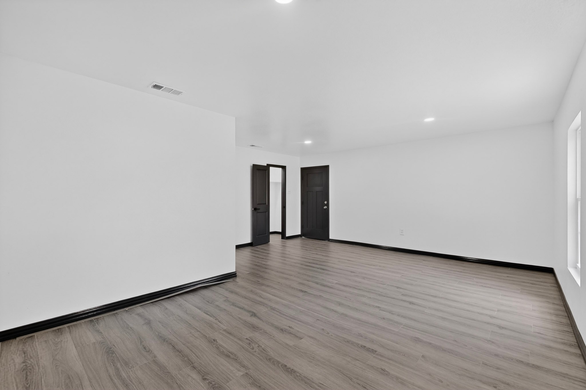301 Stoneport Drive Dallas TX 75217