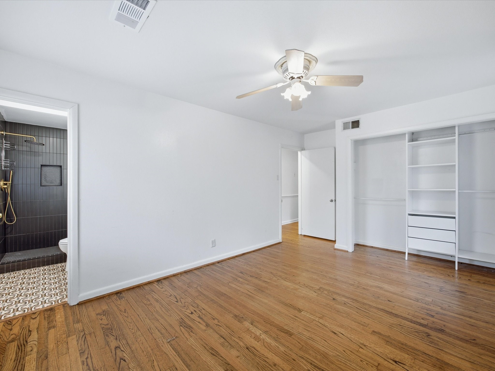 514 W Ridgewood Drive Garland TX 75041