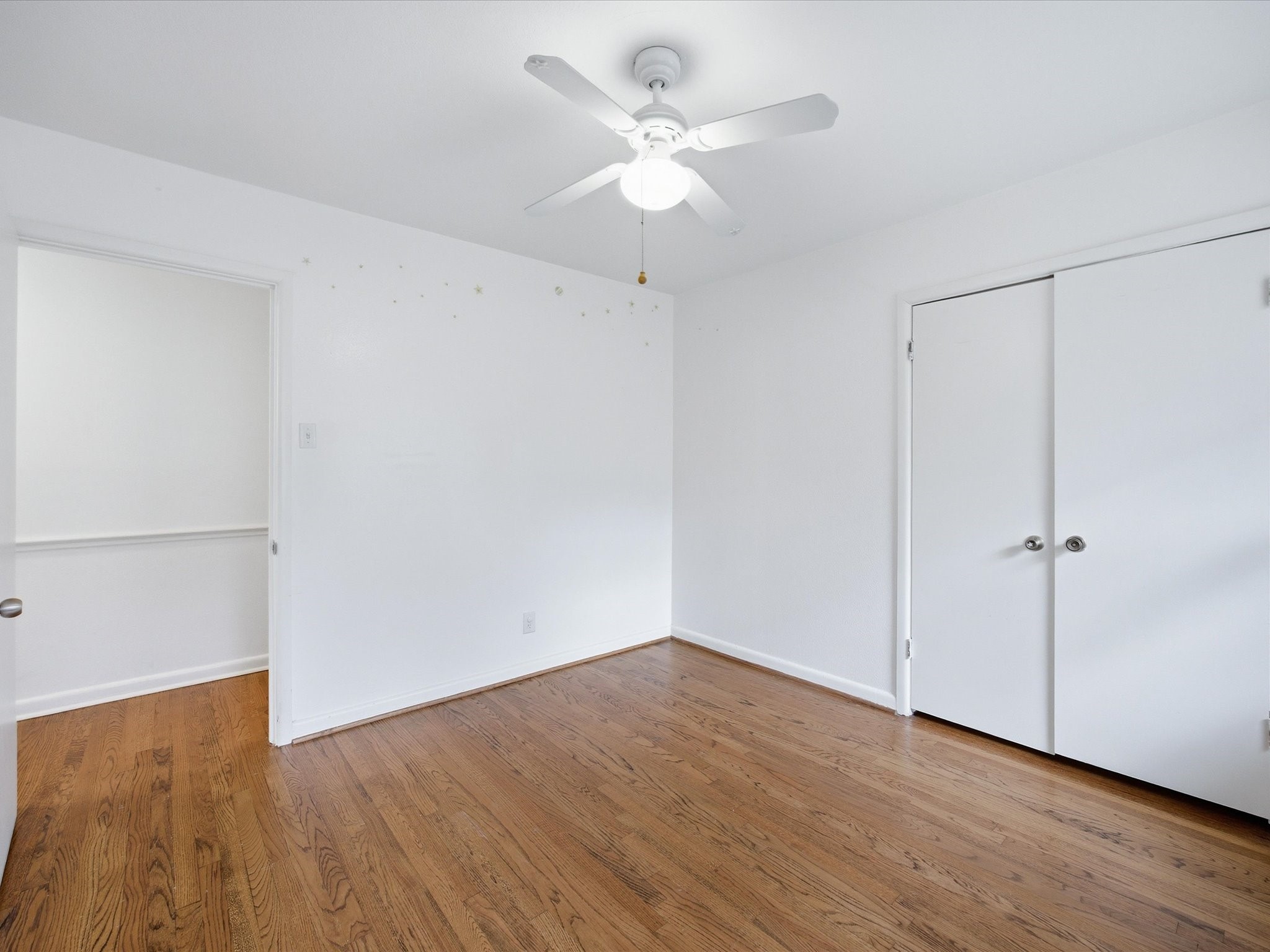 514 W Ridgewood Drive Garland TX 75041