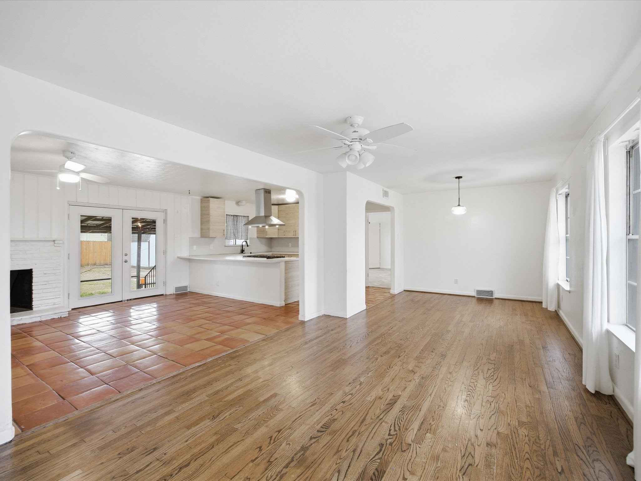 514 W Ridgewood Drive Garland TX 75041