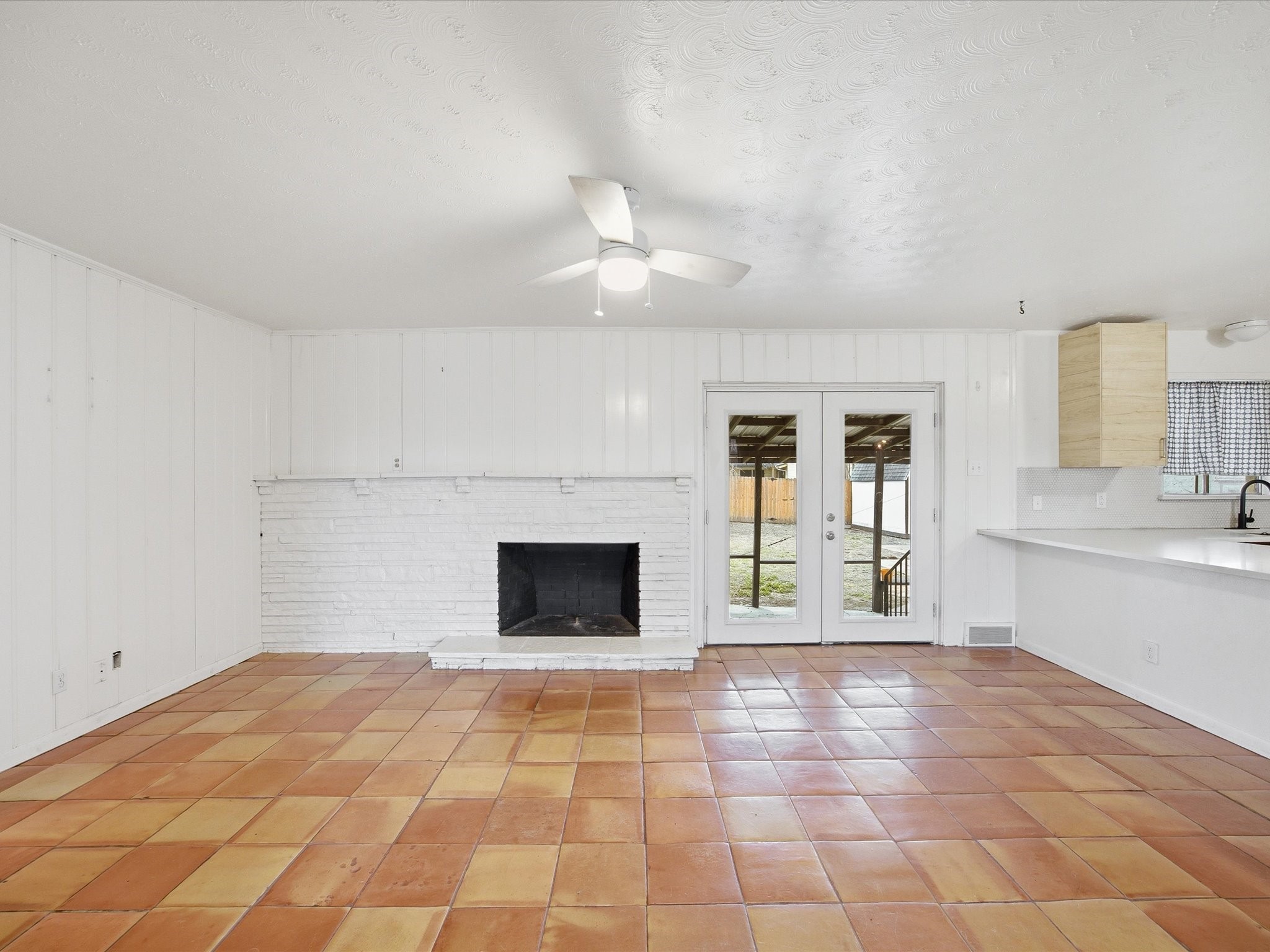 514 W Ridgewood Drive Garland TX 75041