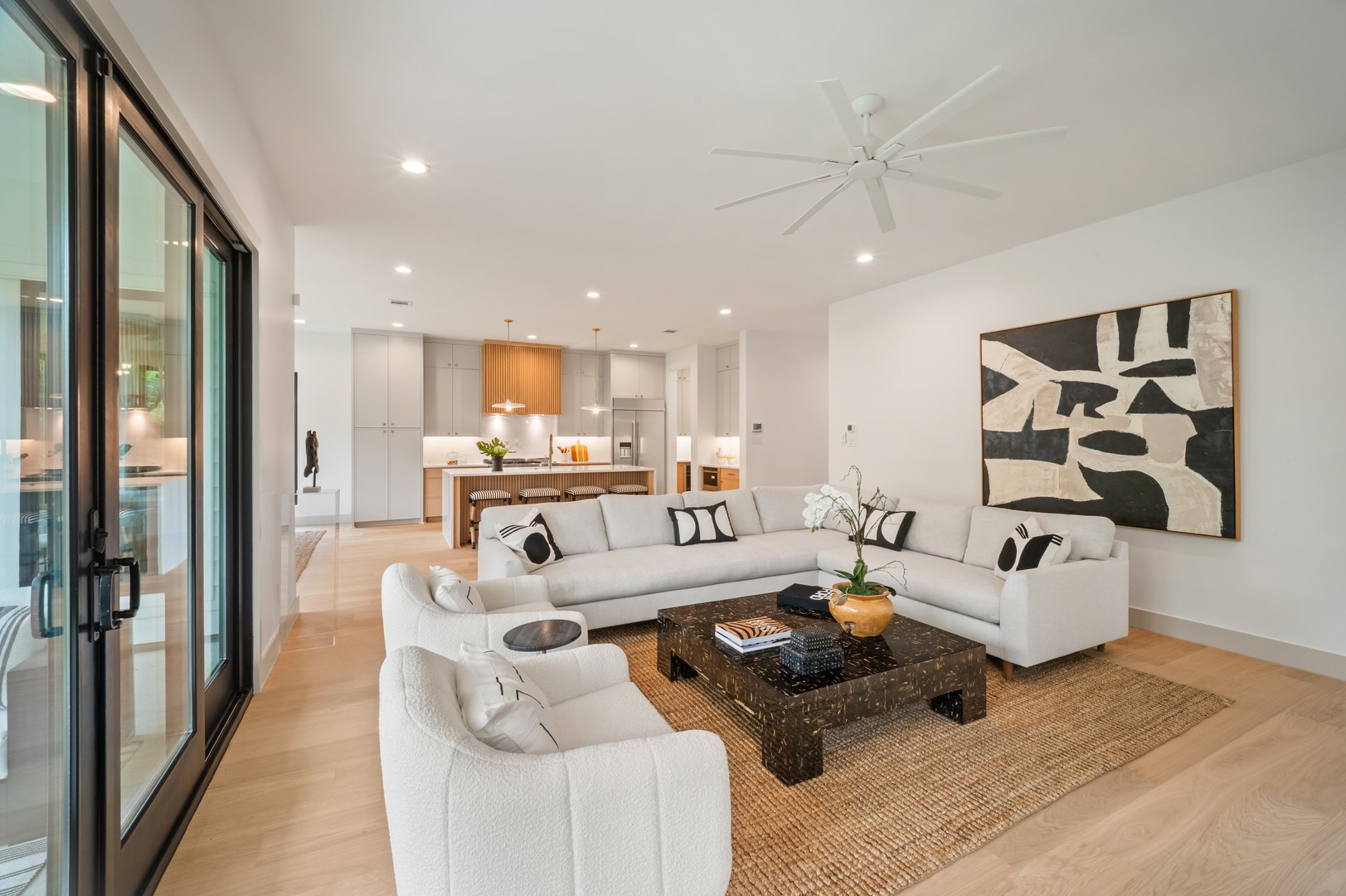 4235 Somerville Avenue Dallas TX 75206