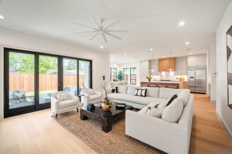 4235 Somerville Avenue Dallas TX 75206