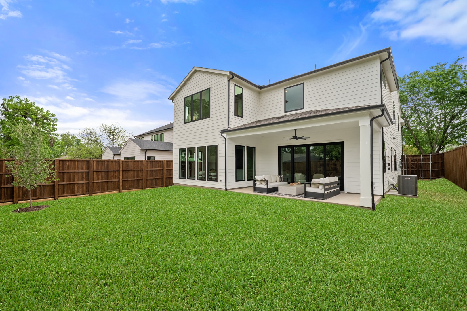4235 Somerville Avenue Dallas TX 75206