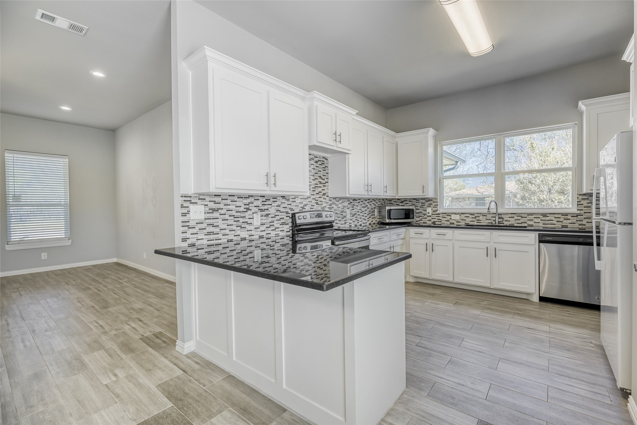 4601 Sunset Street Greenville TX 75401