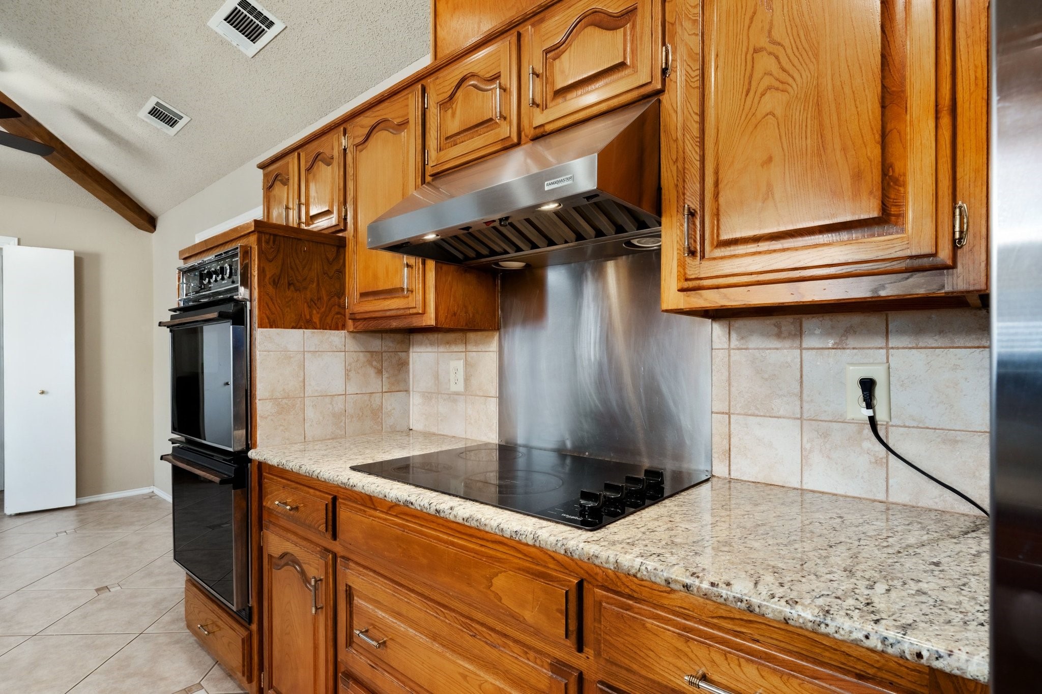 2601 Richland Drive Garland TX 75044