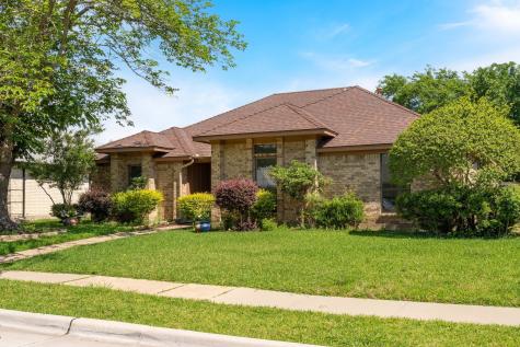 2601 Richland Drive Garland TX 75044