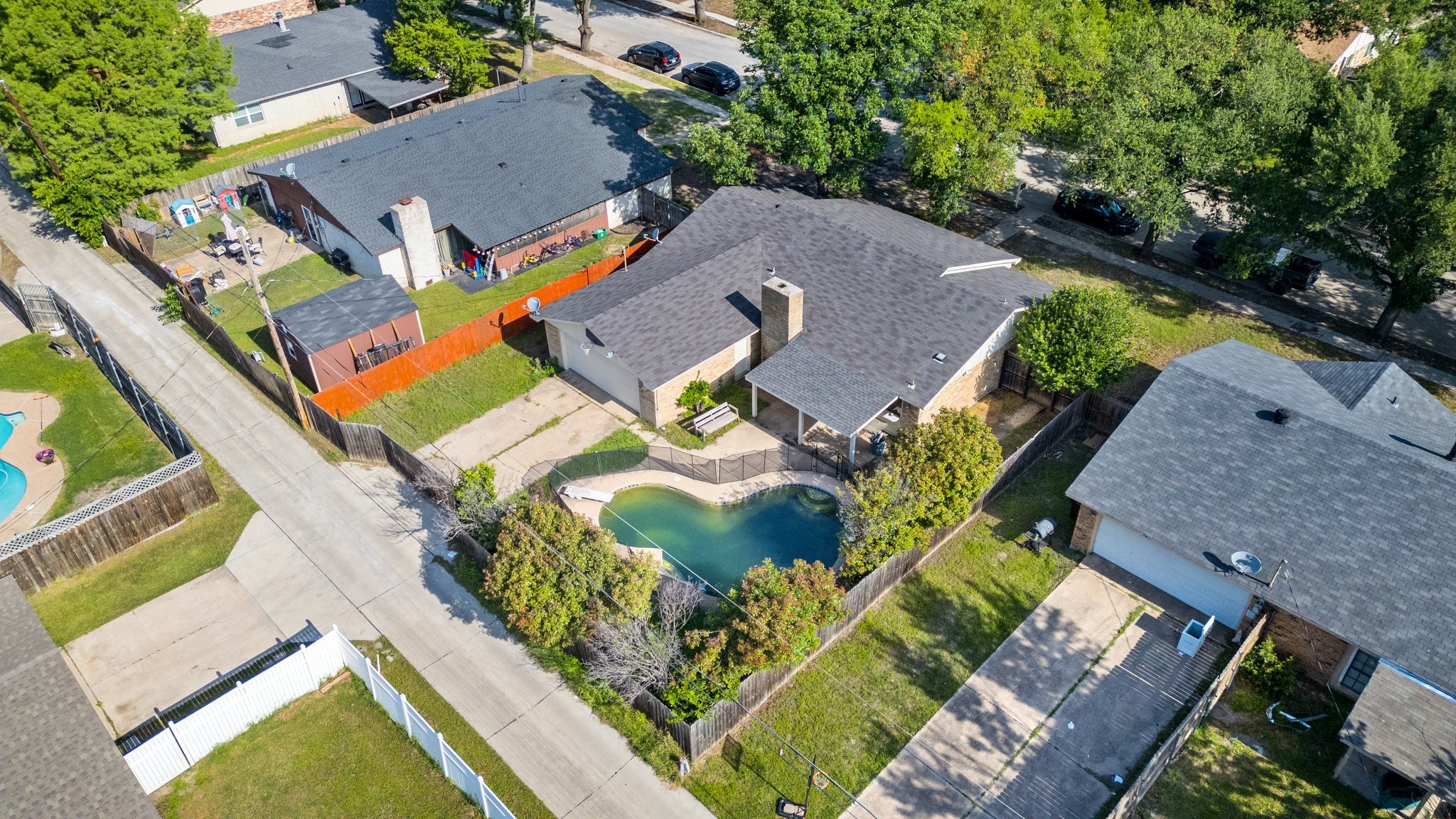 745 Oakland Street Grand Prairie TX 75052