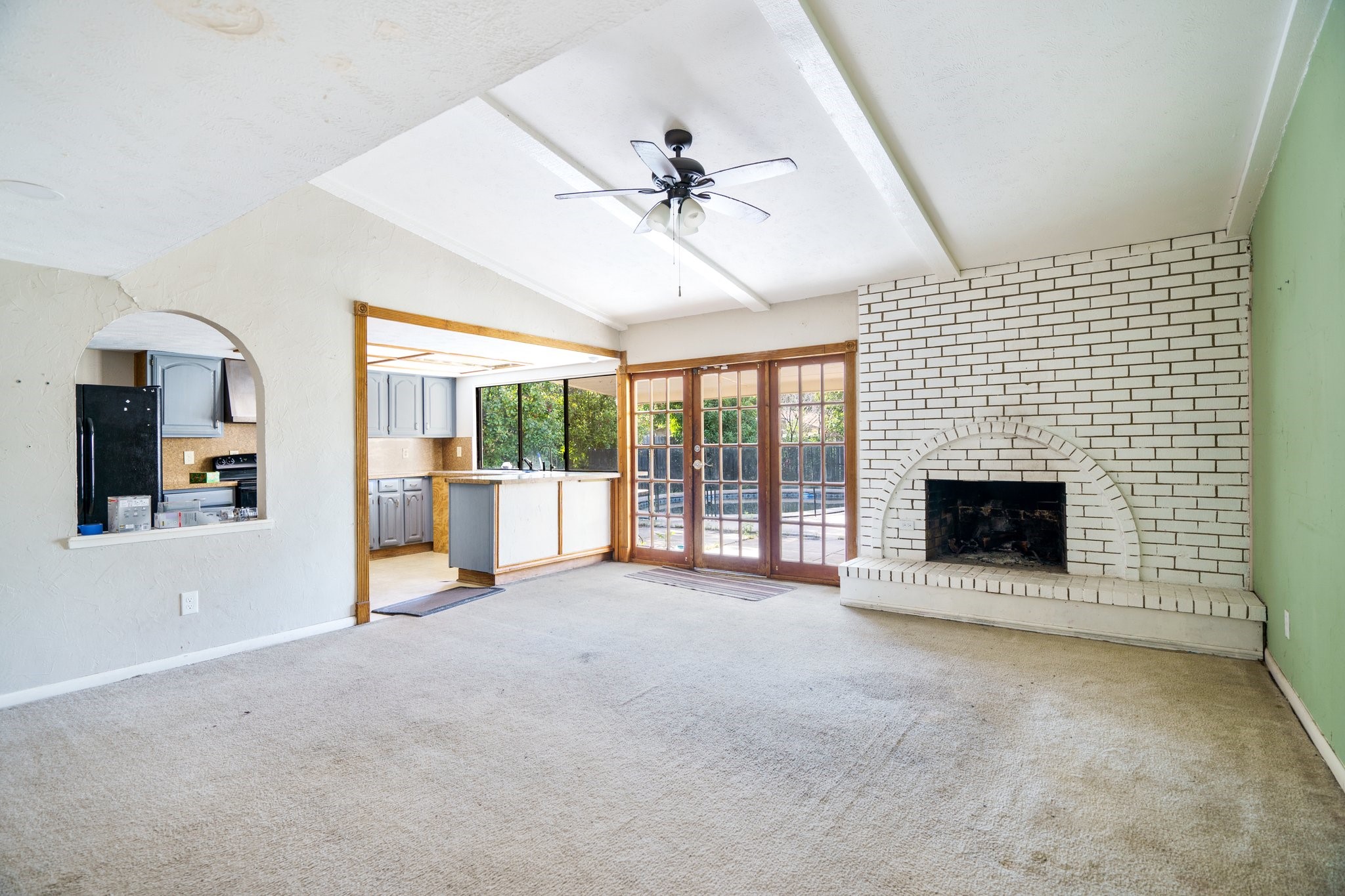 745 Oakland Street Grand Prairie TX 75052