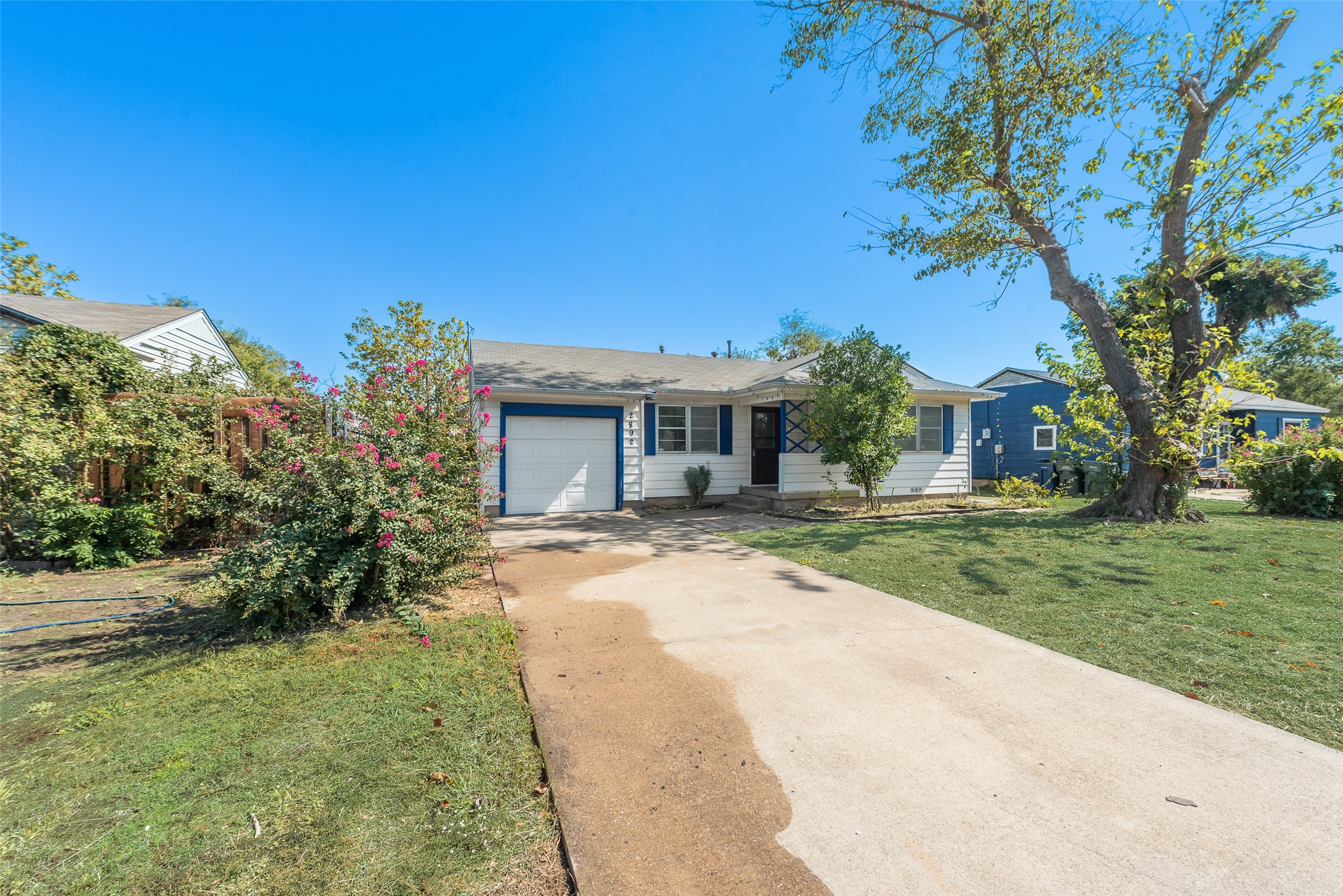 2892 Beasley Drive Garland TX 75041
