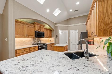6024 Frost Street North Richland Hills TX 76180