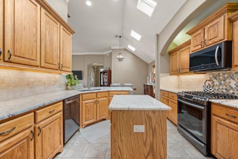 6024 Frost Street North Richland Hills TX 76180