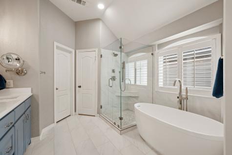 6024 Frost Street North Richland Hills TX 76180
