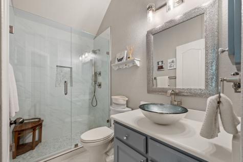 6024 Frost Street North Richland Hills TX 76180