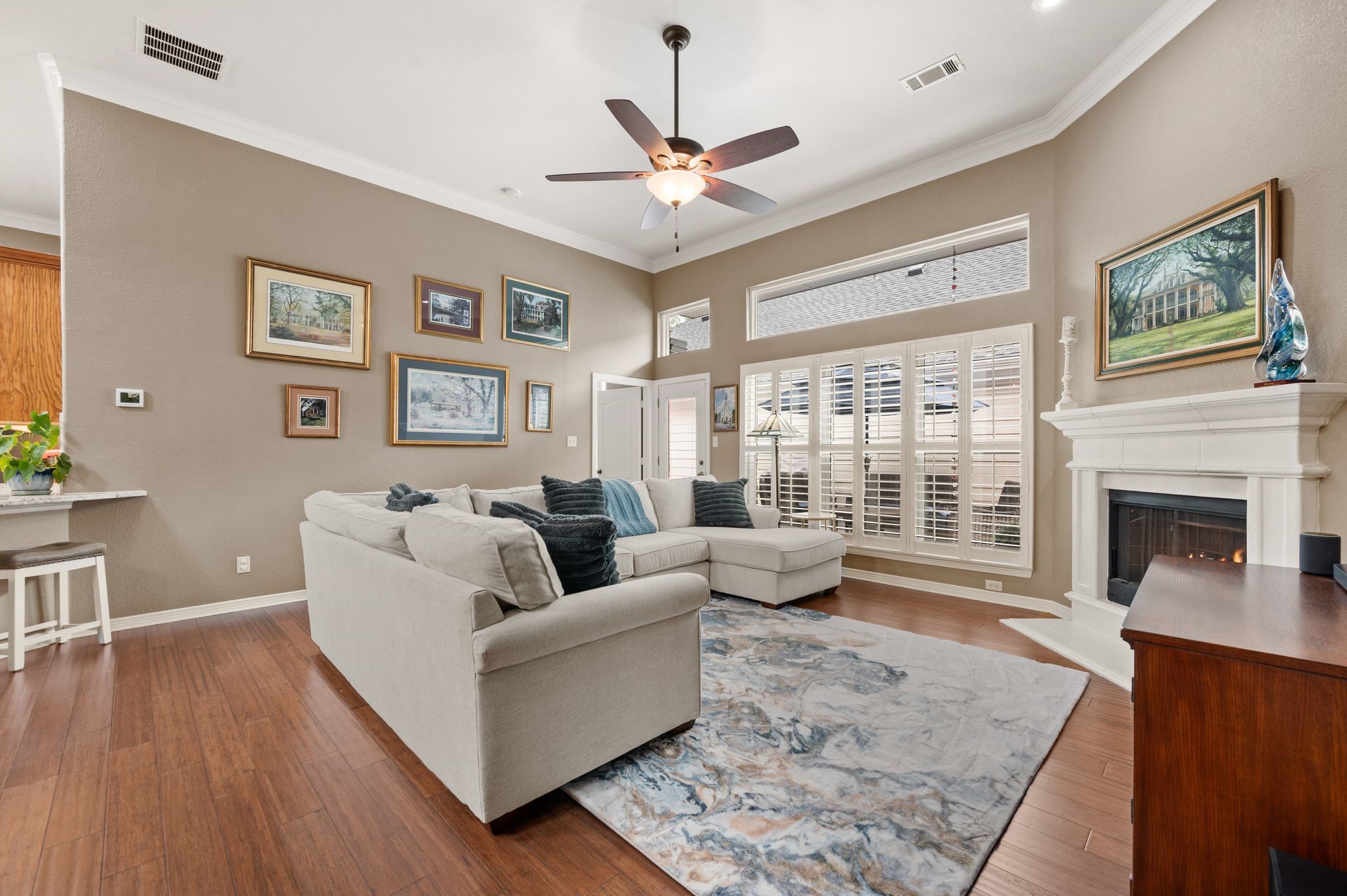 6024 Frost Street North Richland Hills TX 76180