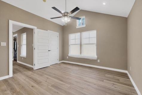 1529 Conner Drive Dallas TX 75217