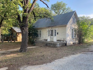 1707 10th Street Brownwood TX 76801