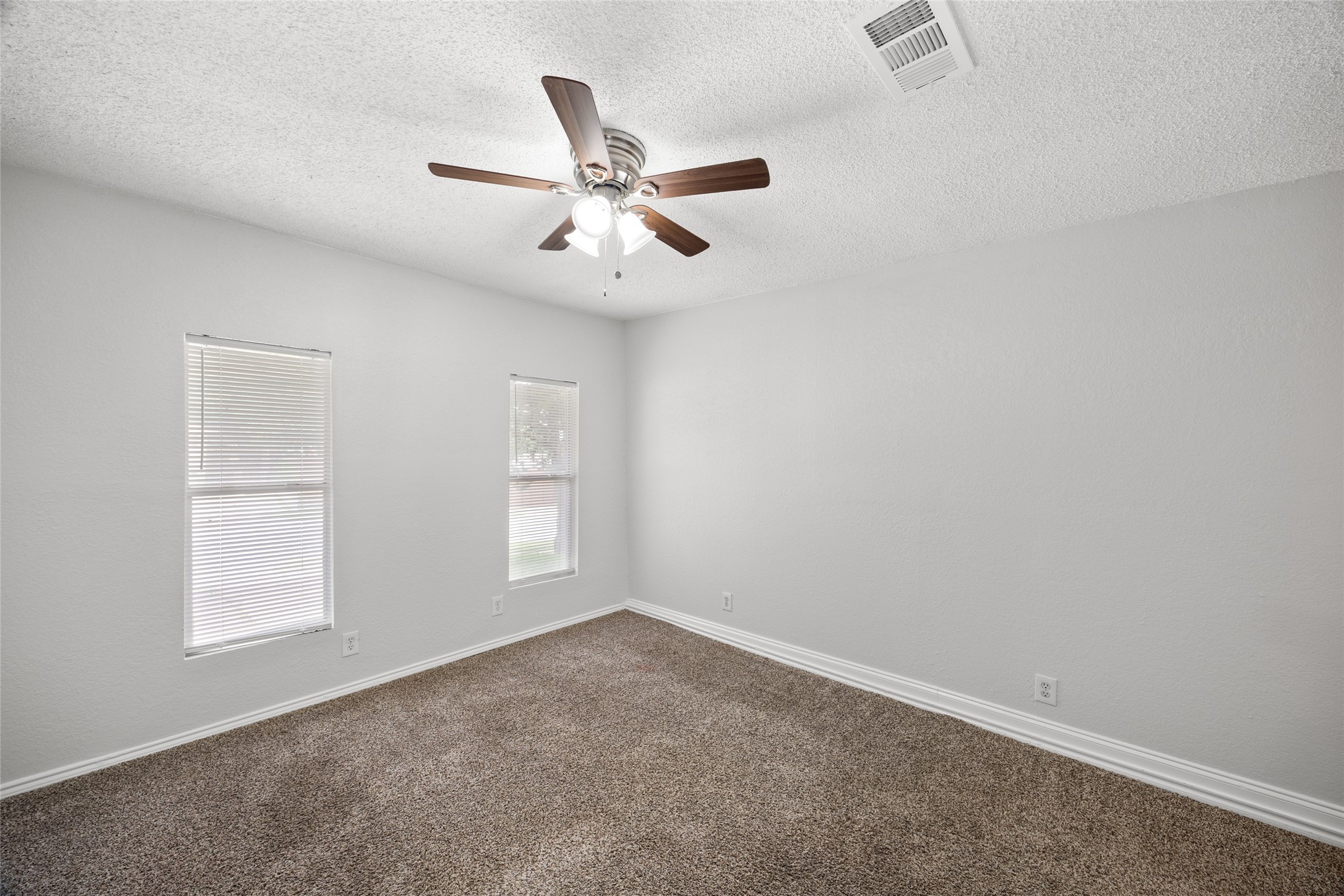 1605 Proctor Drive Grand Prairie TX 75051
