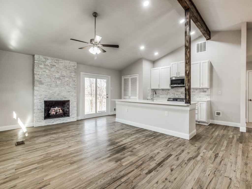 9015 Bretshire Drive Dallas TX 75228
