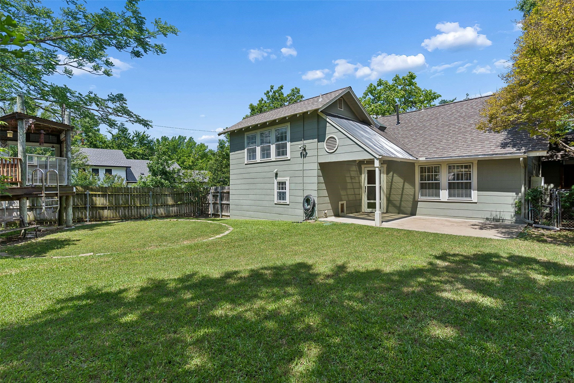 8902 Diceman Drive Dallas TX 75218