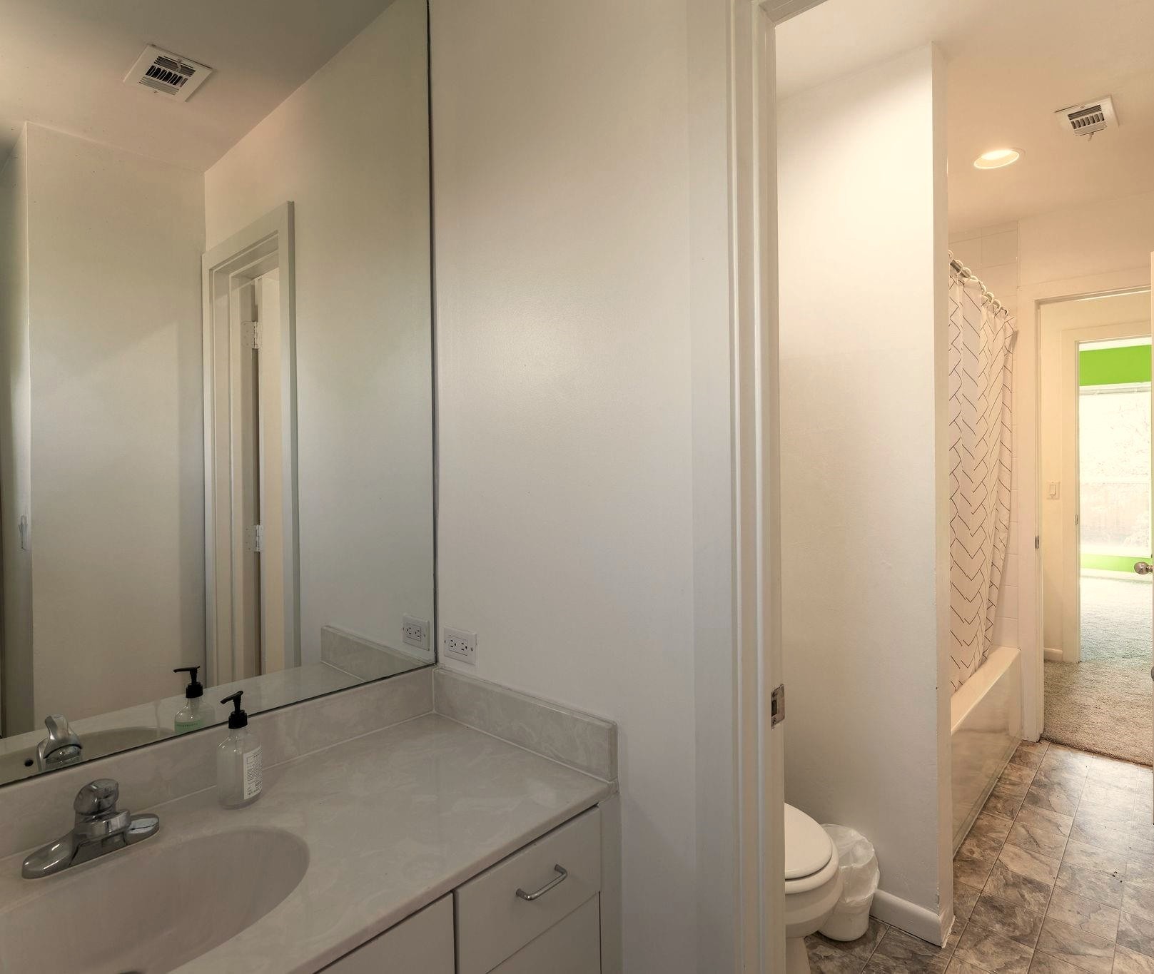 4232 Las Brisas Court Irving TX 75038