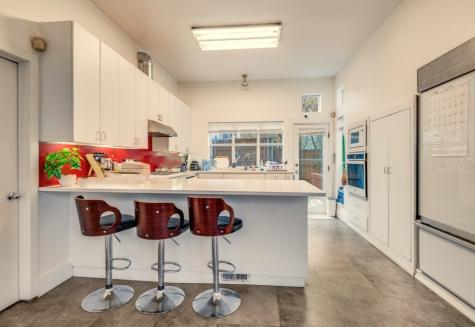 4232 Las Brisas Court Irving TX 75038
