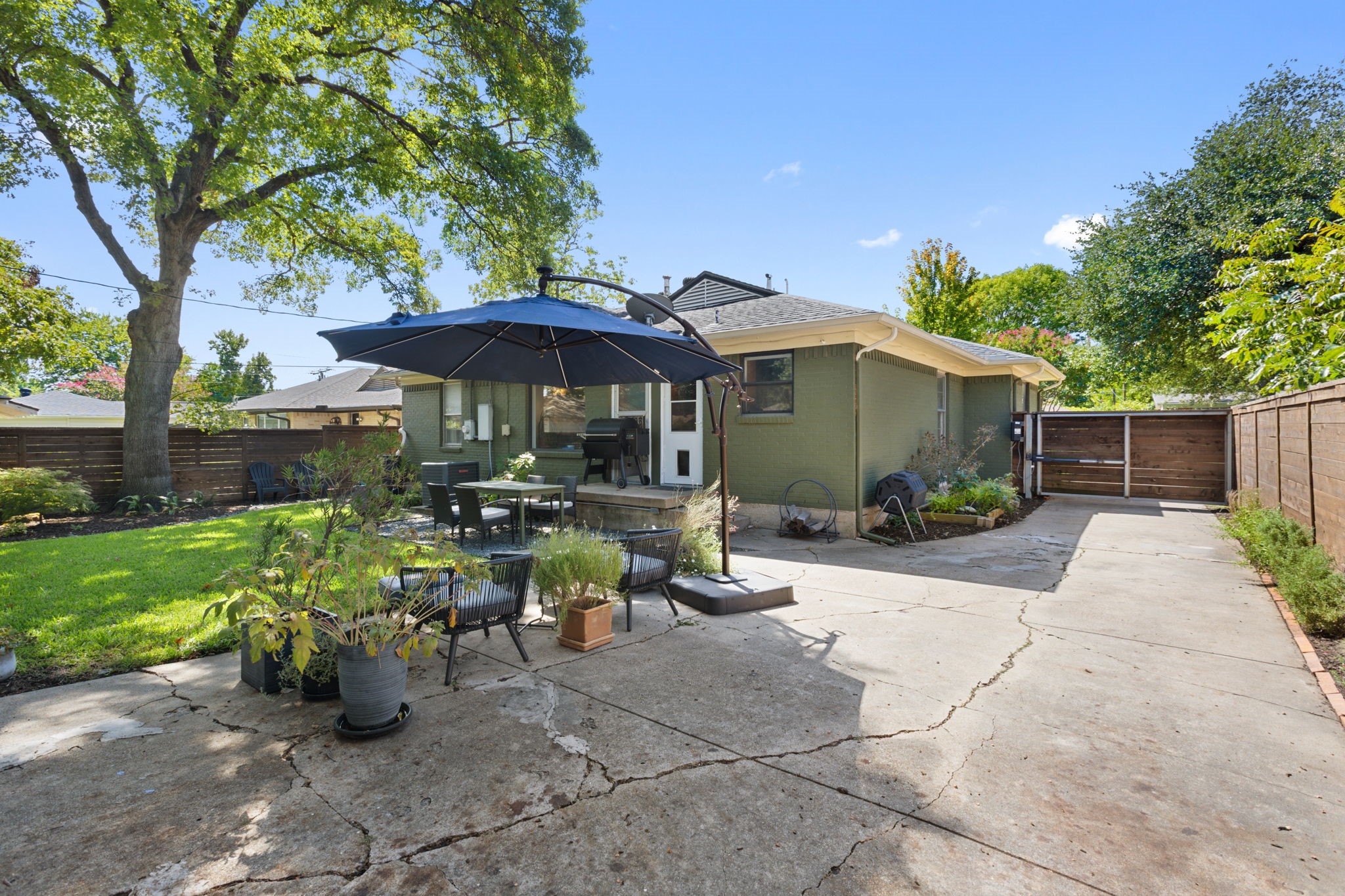 336 Classen Drive Dallas TX 75218