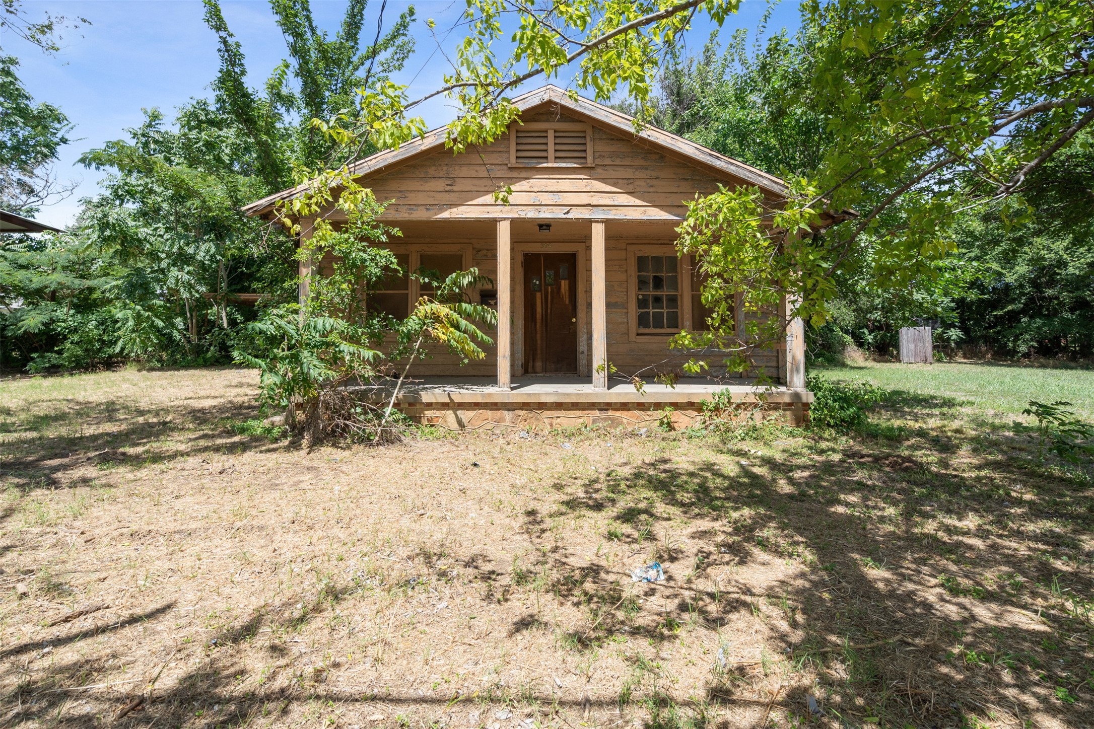 304 N Seaman Street Eastland TX 76448