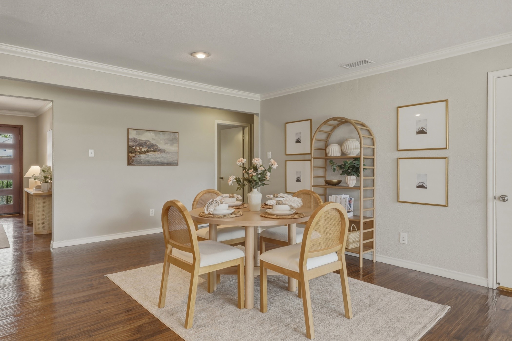 6338 Town Hill Lane Dallas TX 75214