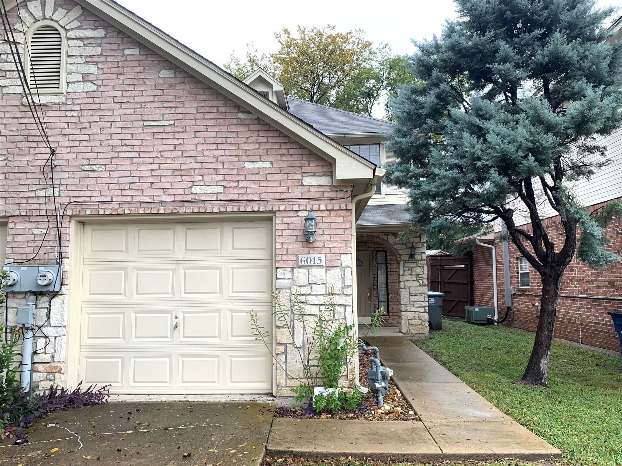 6013 Lewis Street Dallas TX 75206