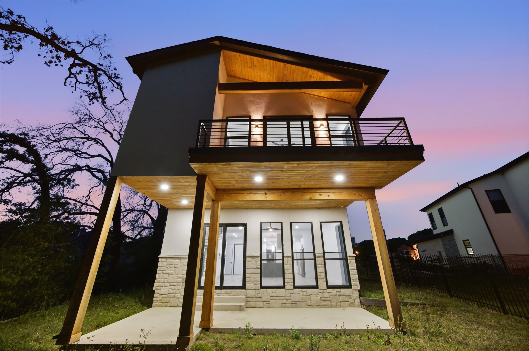 2811 Rodeo Drive Quinlan TX 75474