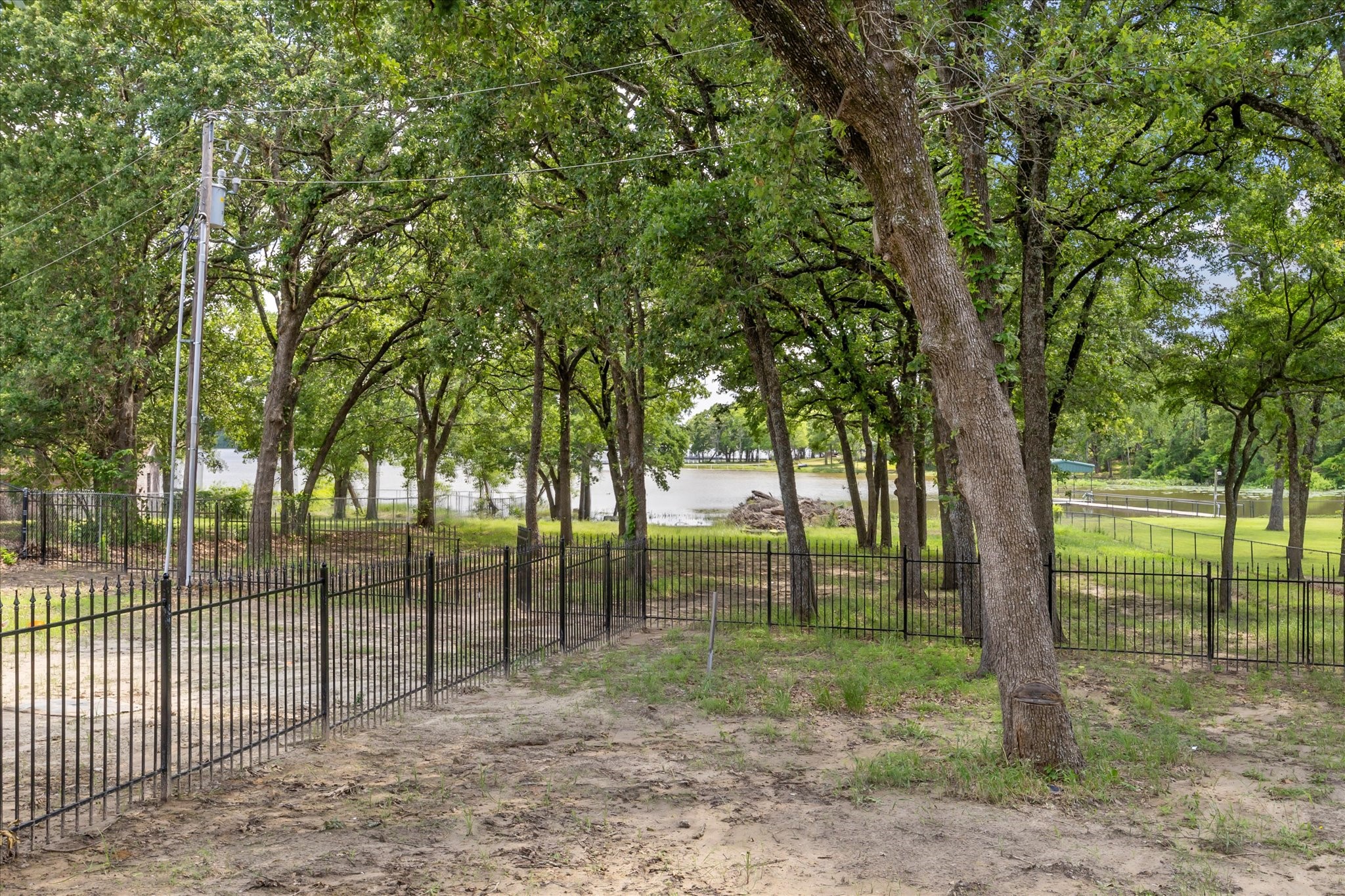 2811 Rodeo Drive Quinlan TX 75474