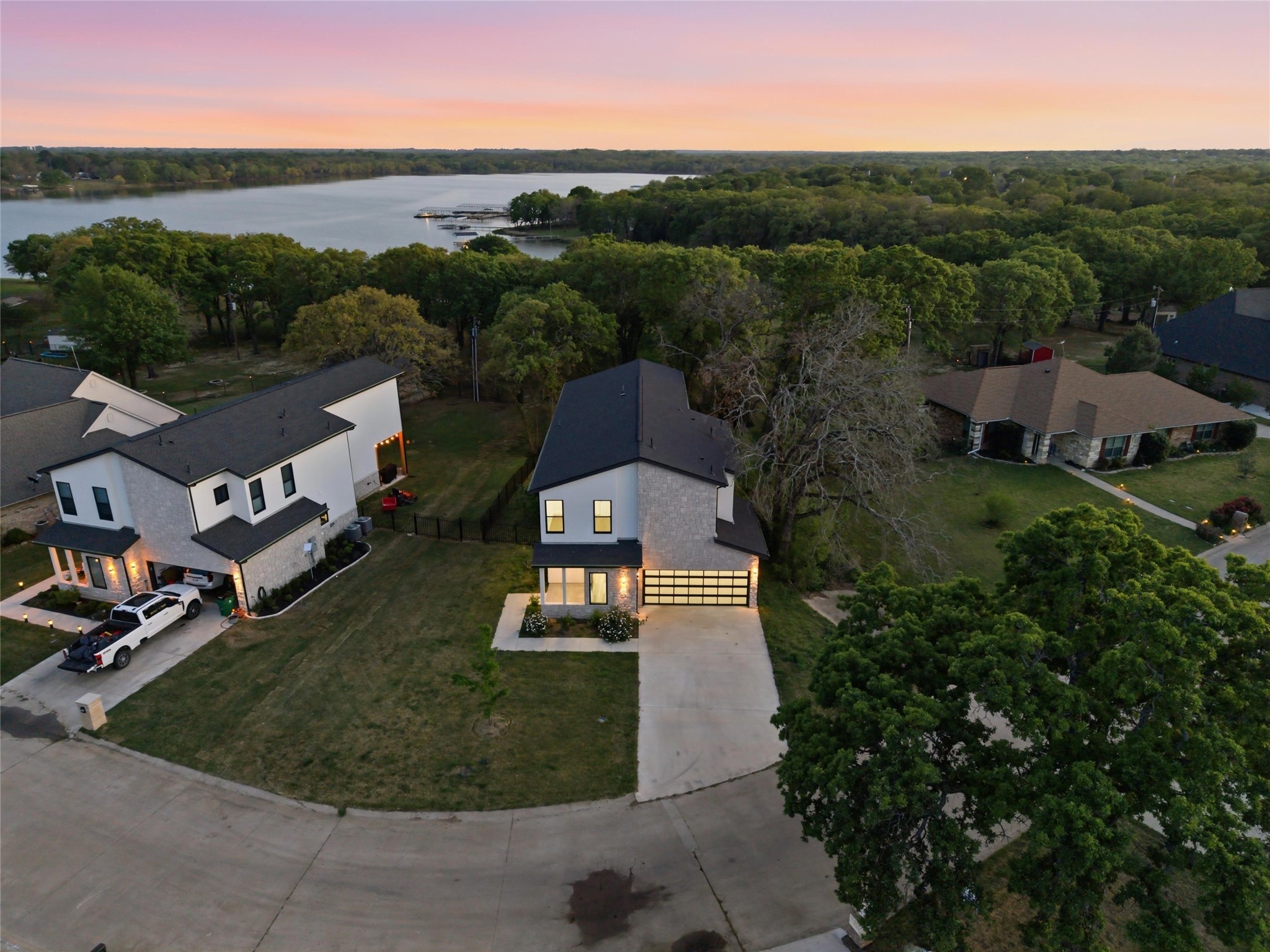 2811 Rodeo Drive Quinlan TX 75474