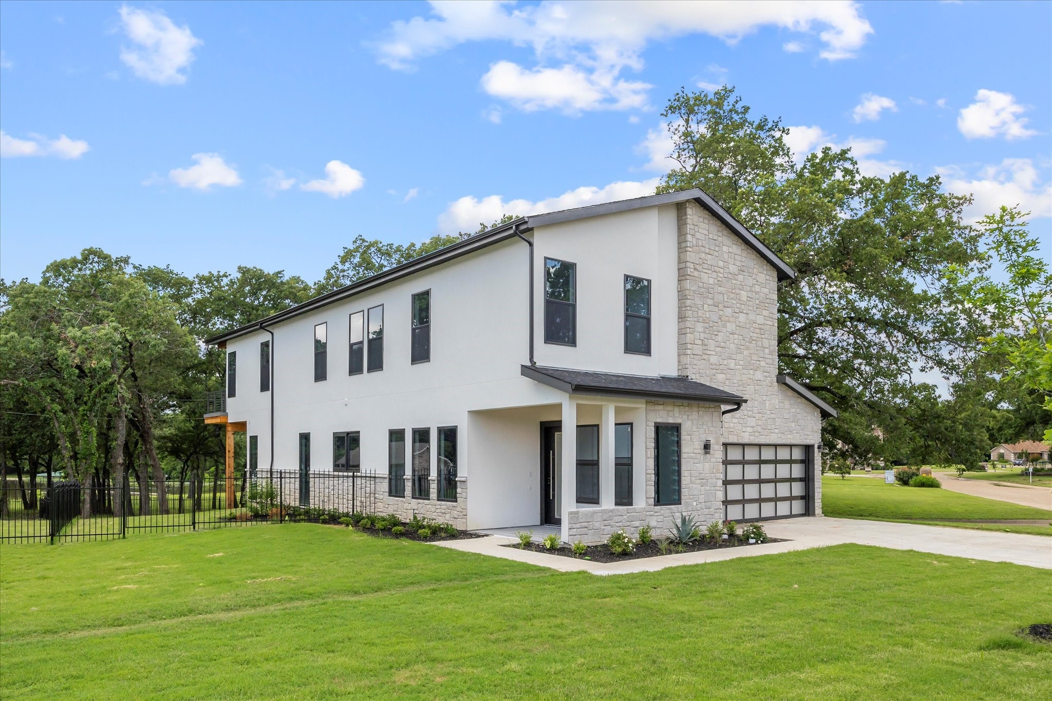 2811 Rodeo Drive Quinlan TX 75474