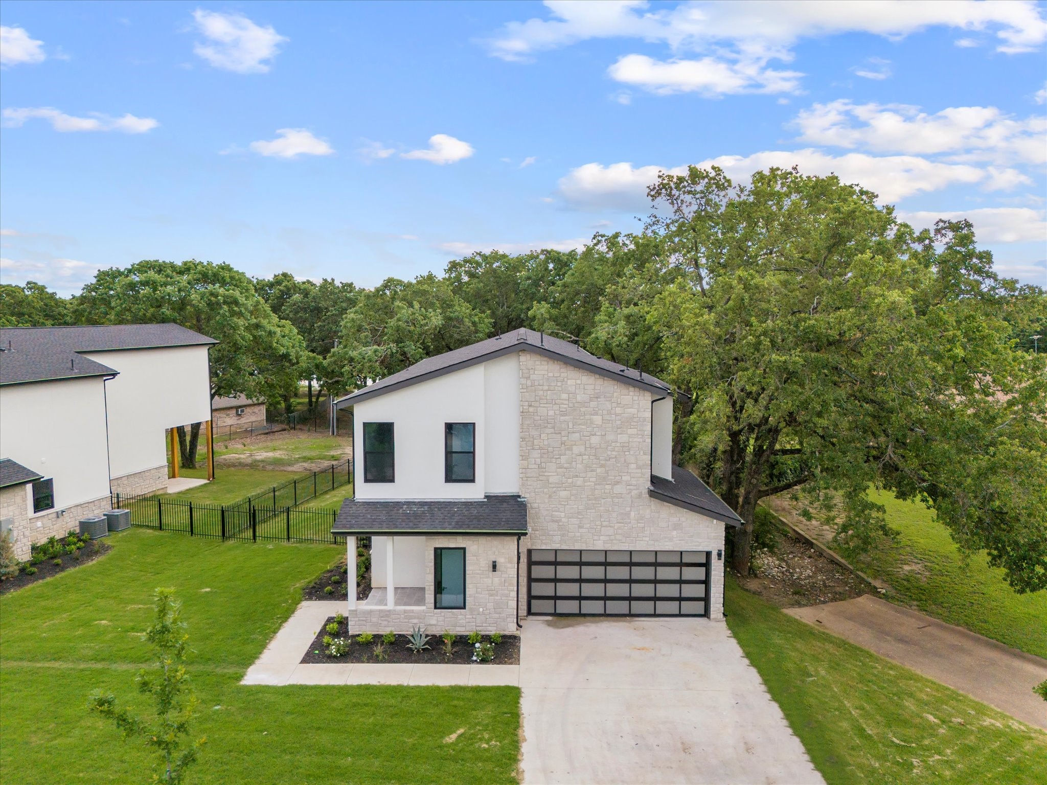 2811 Rodeo Drive Quinlan TX 75474