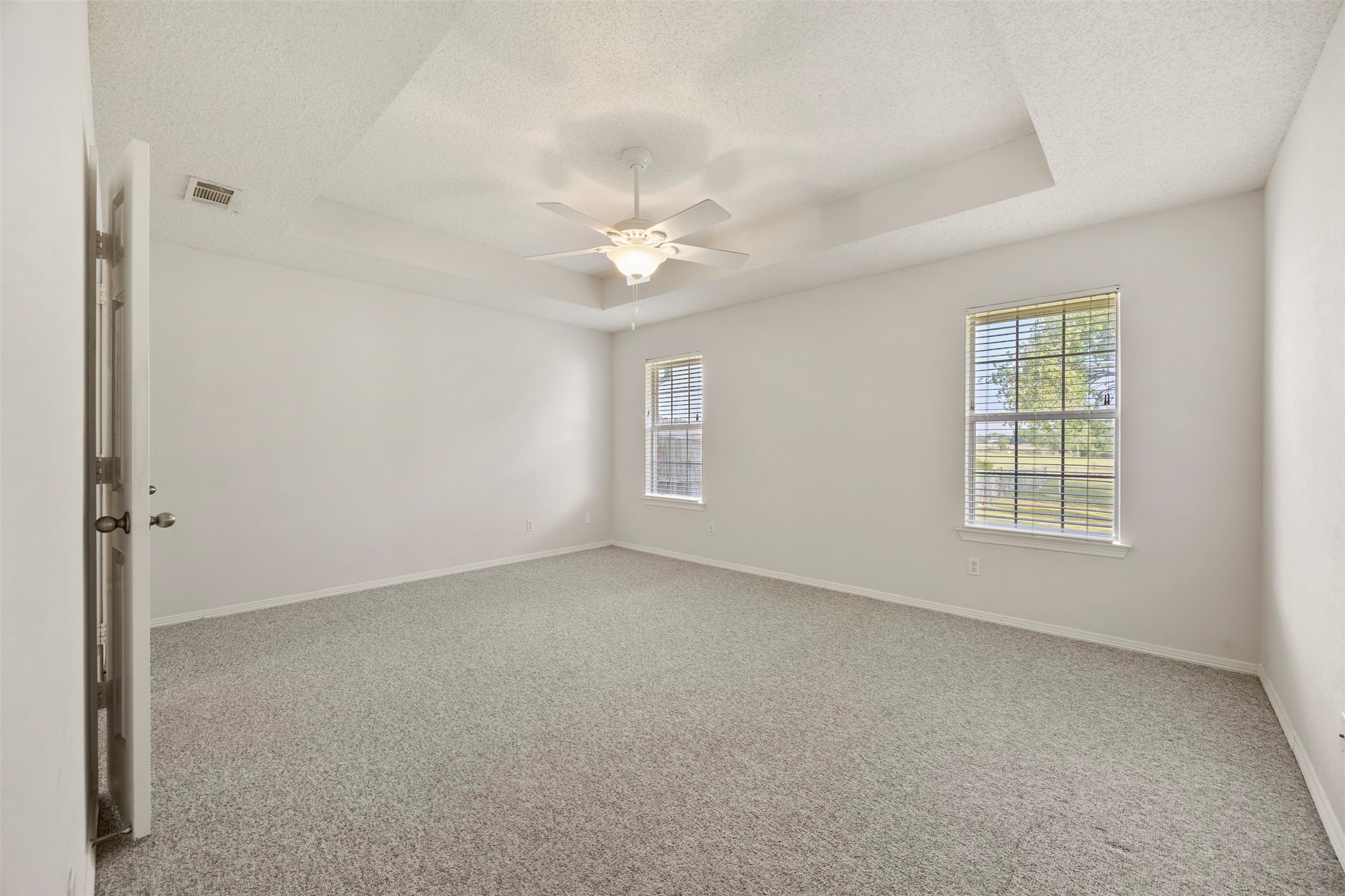 302 Blue Ribbon Road Waxahachie TX 75165