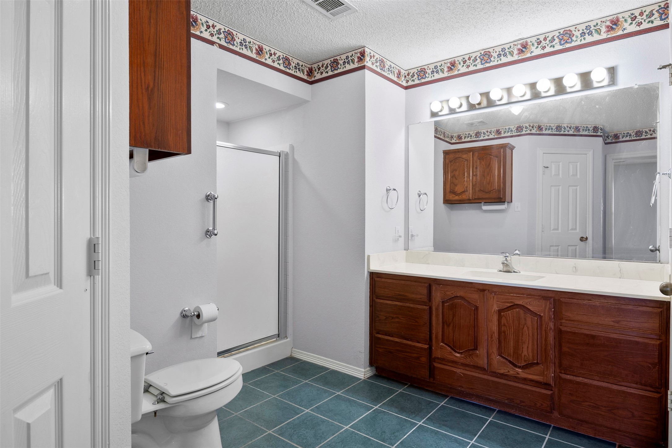 302 Blue Ribbon Road Waxahachie TX 75165