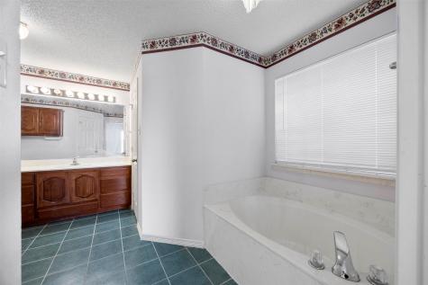 302 Blue Ribbon Road Waxahachie TX 75165