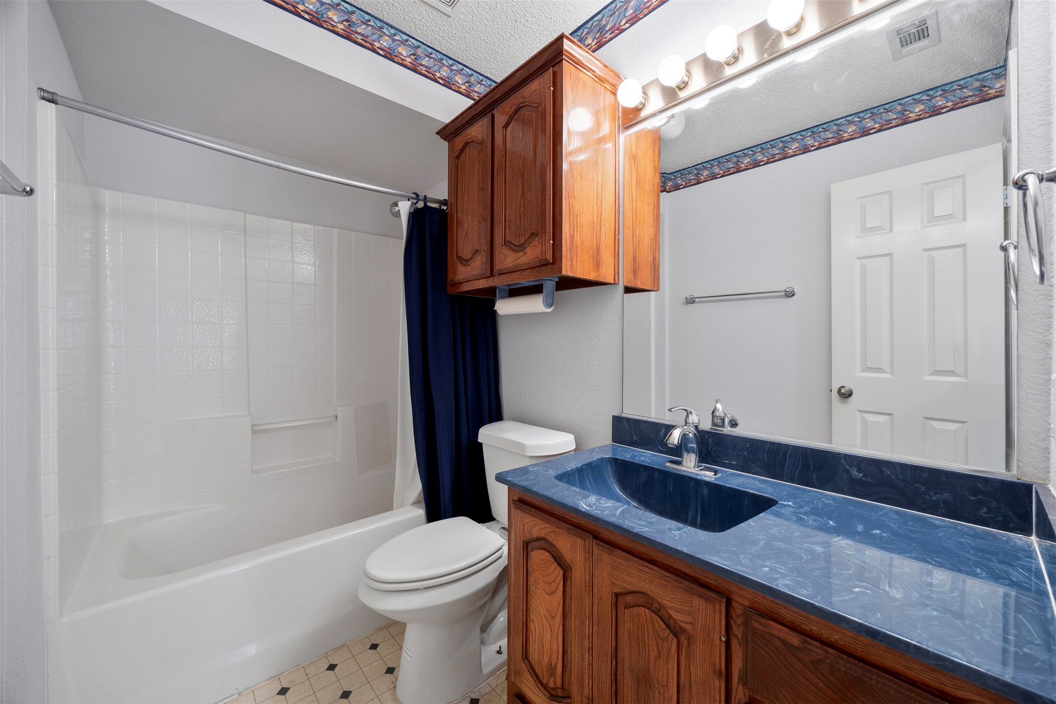 302 Blue Ribbon Road Waxahachie TX 75165