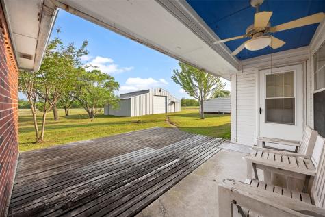 302 Blue Ribbon Road Waxahachie TX 75165