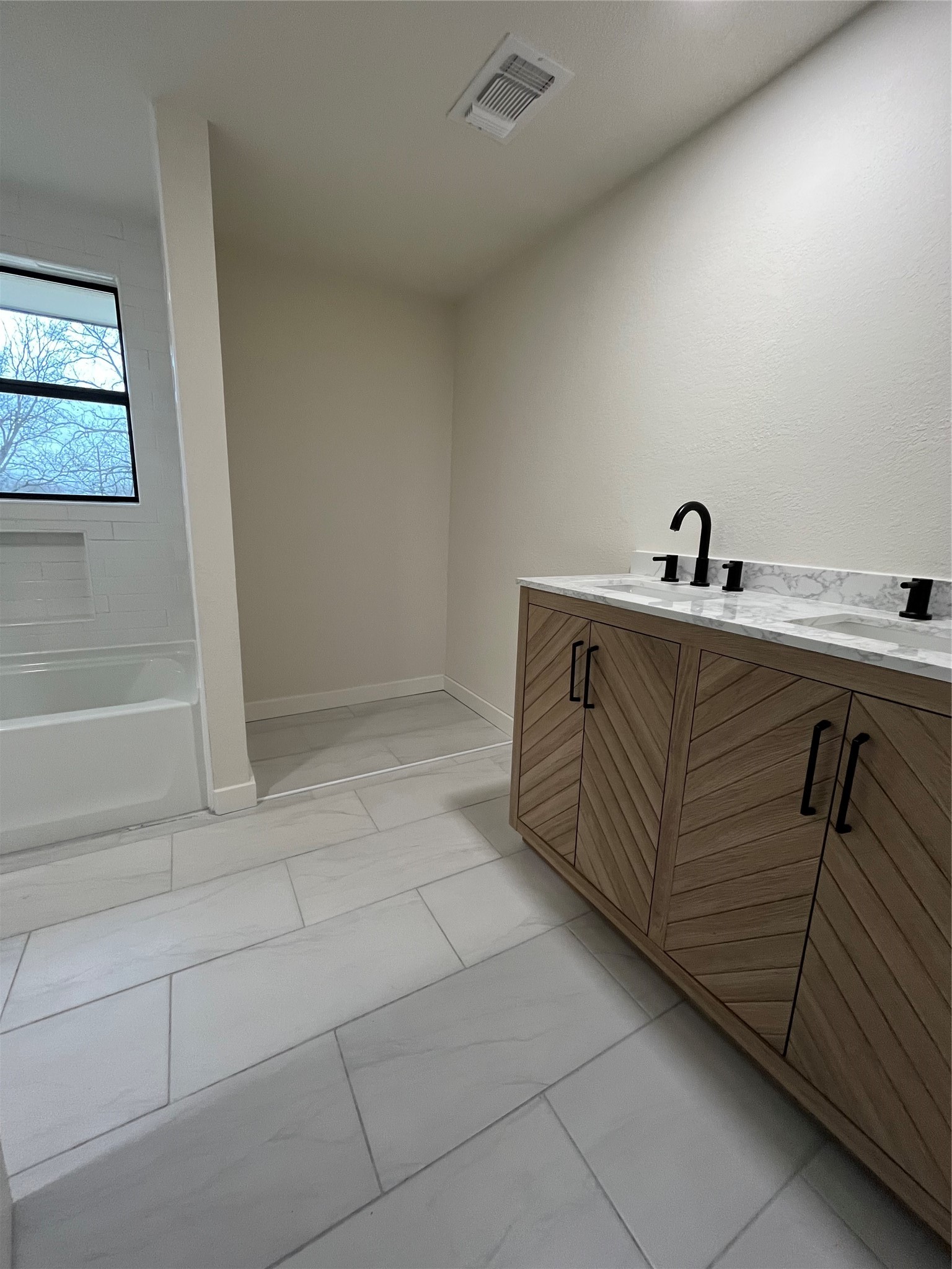 4870 Highway 67 Comanche TX 76442