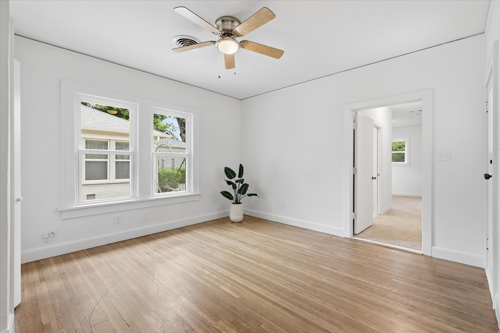 2701 Waits Avenue Fort Worth TX 76109